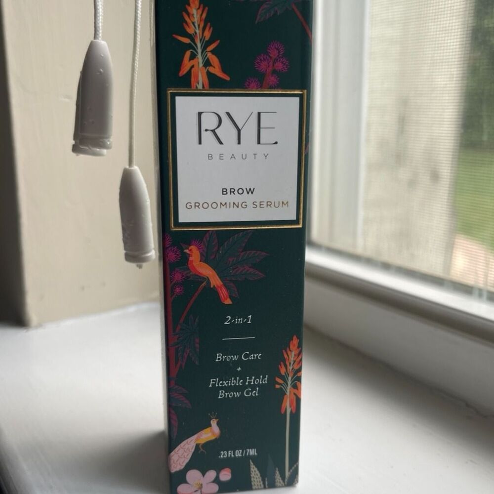 Rye Beauty Brow Grooming Serum/Flexible Hold Gel Vegan, Clean, Cruelty Free - Picture 2 of 5
